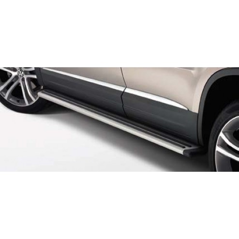 Подножки Tiguan